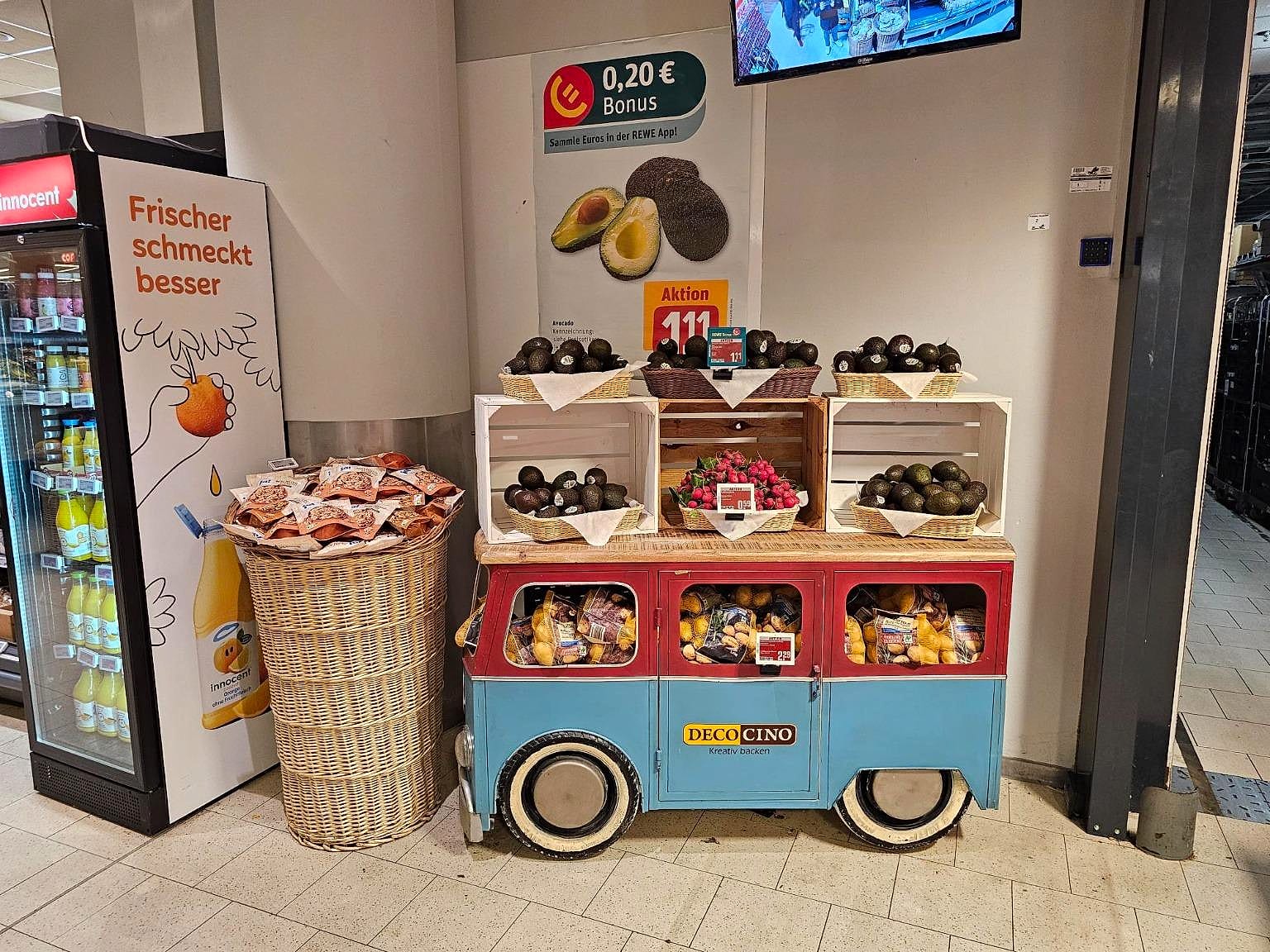 YUNIQ REWE Frankfurt myZeil