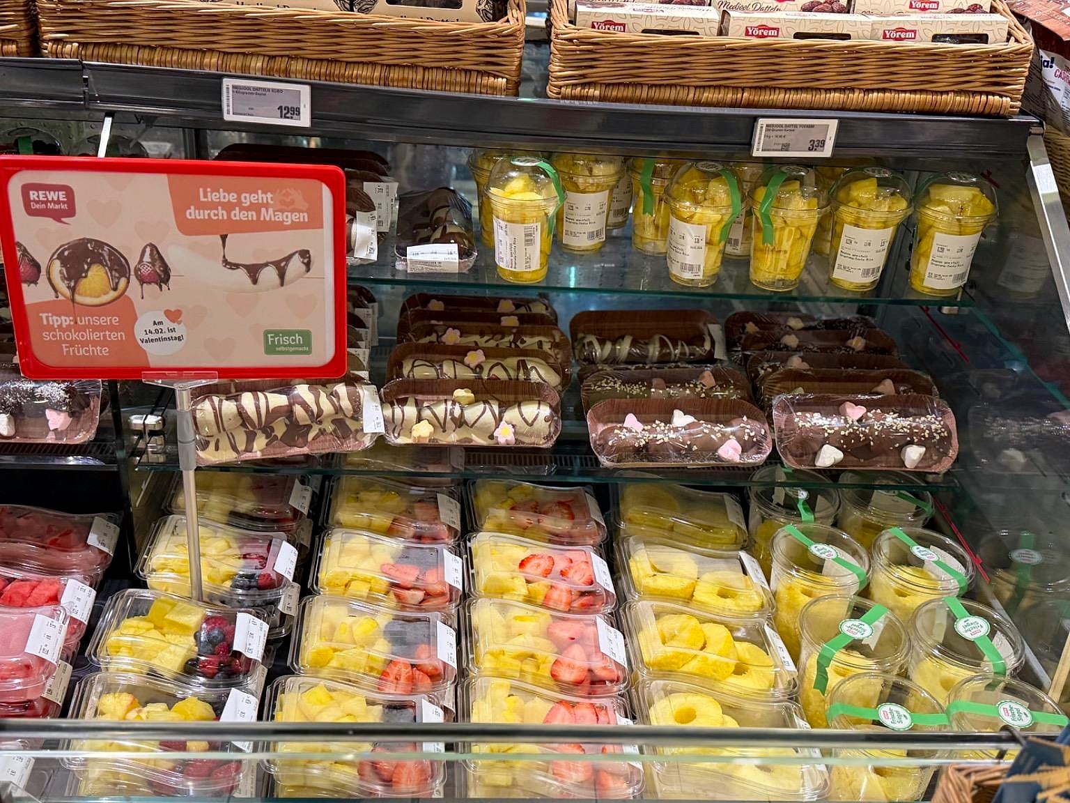 YUNIQ REWE Frankfurt myZeil